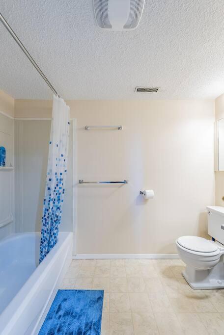 Mt Pleasant Nw 2 Bedrooms 500 YYC Esterno foto