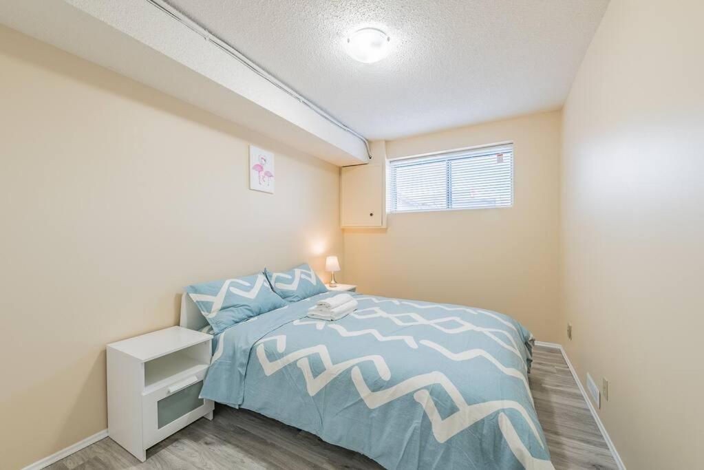 Mt Pleasant Nw 2 Bedrooms 500 YYC Esterno foto