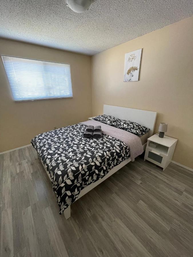 Mt Pleasant Nw 2 Bedrooms 500 YYC Esterno foto